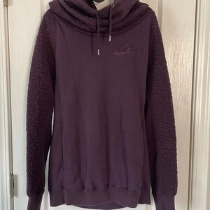Women’s Nike plum colored textured hoodie in size small